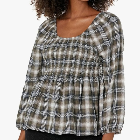 Tommy Hilfiger Tops - NEW Tommy Jeans | Smocked Peplum Long Sleeve Women Top Med Plaid Olive